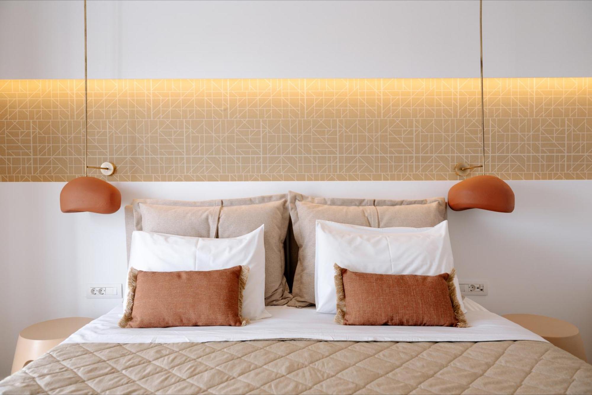 Pnoi Hotel Logaras Ngoại thất bức ảnh